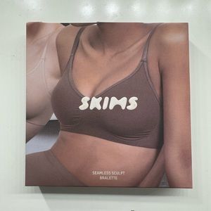 Skims Seamless Sculpt Bralette